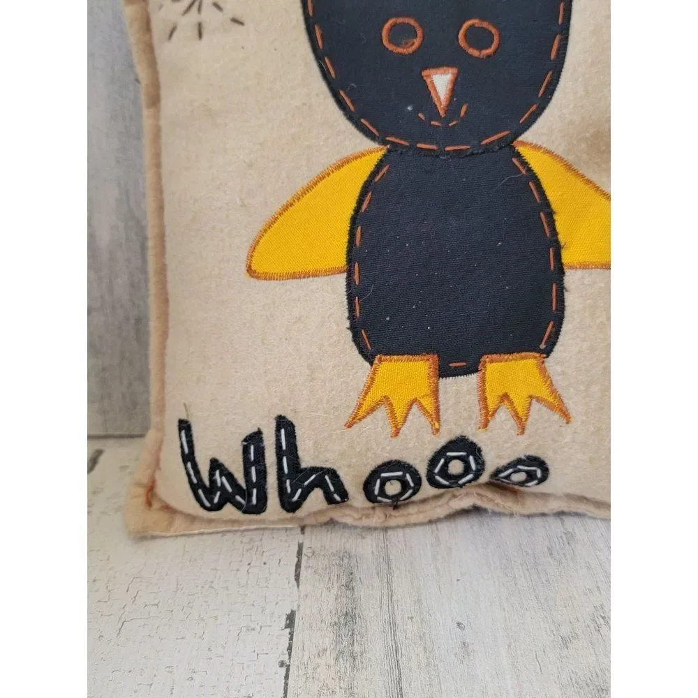 Halloween felt pillow owl shabby‎ chic Moon home decor hoot